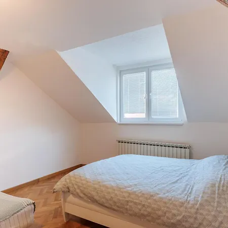 Apartman Main Street I Spacious 2bdr Sarajevo